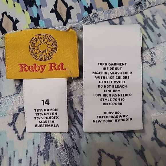 Ruby Rd Colorful Patterned Pullon Shorts size 14 - Picture 3 of 6